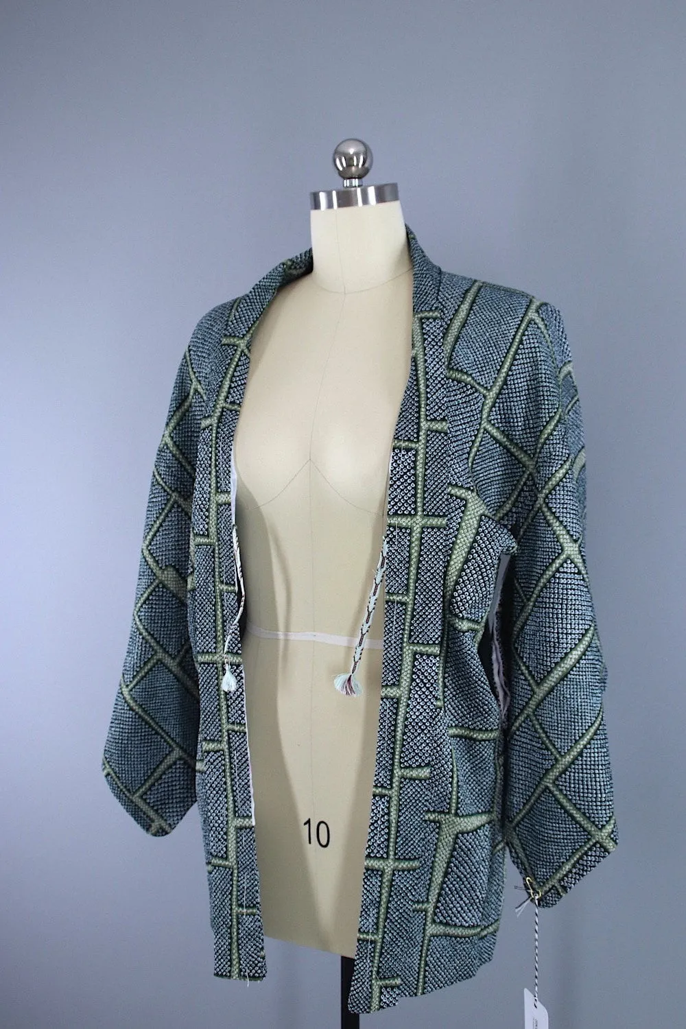 1960s Vintage Silk Haori Kimono Jacket Cardigan / Dark Green Shibori