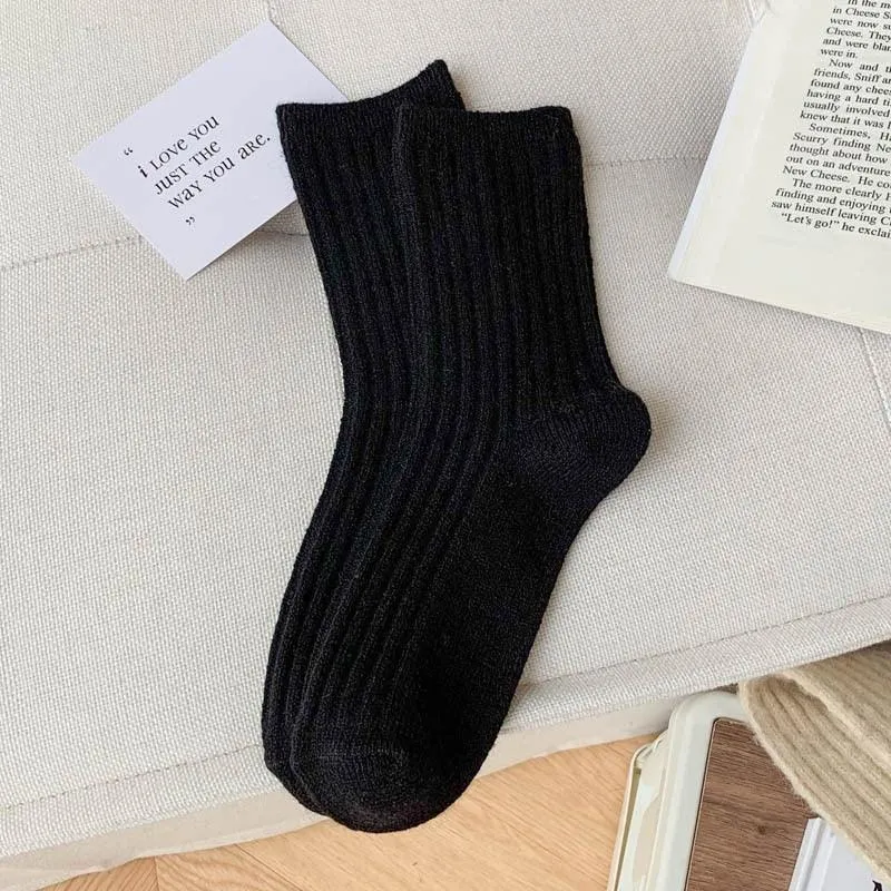 Elegant Cashmere Blend Women's Winter Socks Inspired by Japanese Style