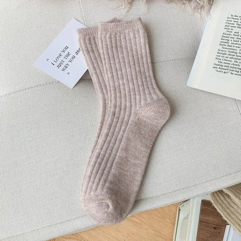 Elegant Cashmere Blend Women's Winter Socks Inspired by Japanese Style