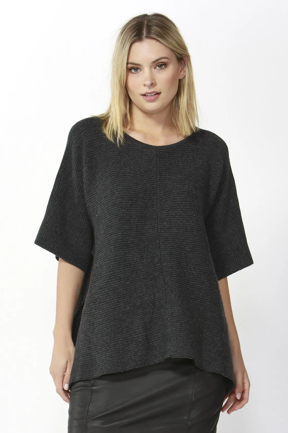 Fate   Becker Aveen Cropped Knit in Charcoal