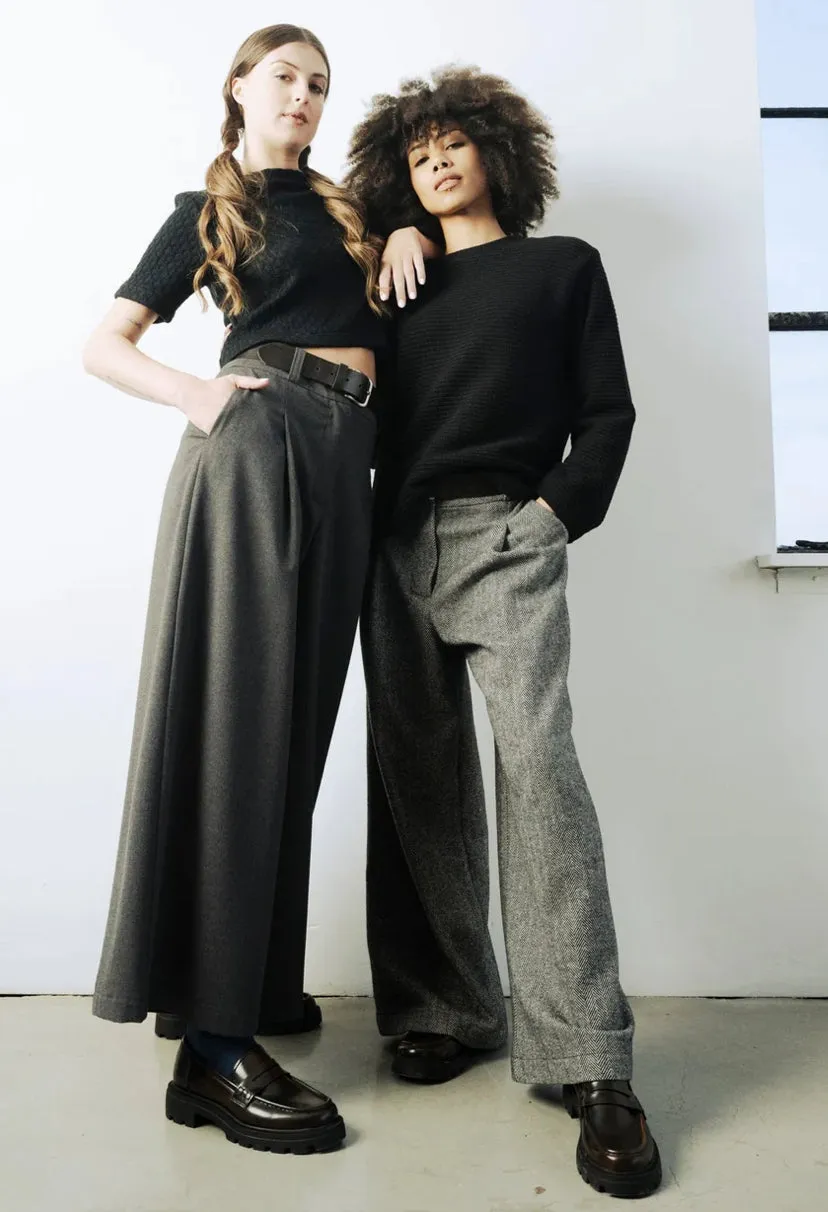 Lewis Pants in Charcoal