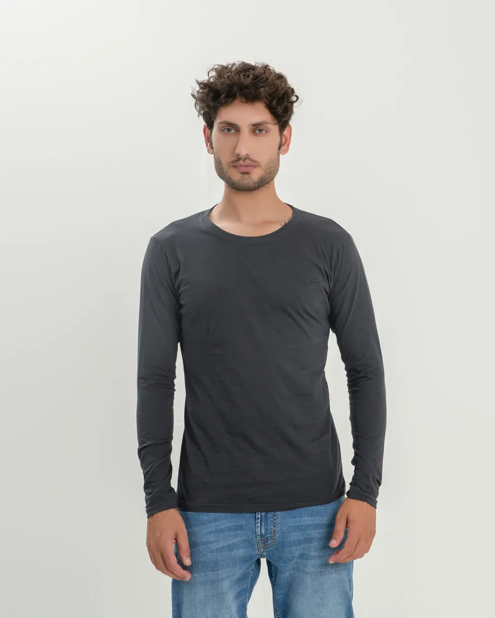 Men's Basic T-Shirt