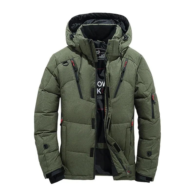 Men's puffer jacket with hood and many pockets